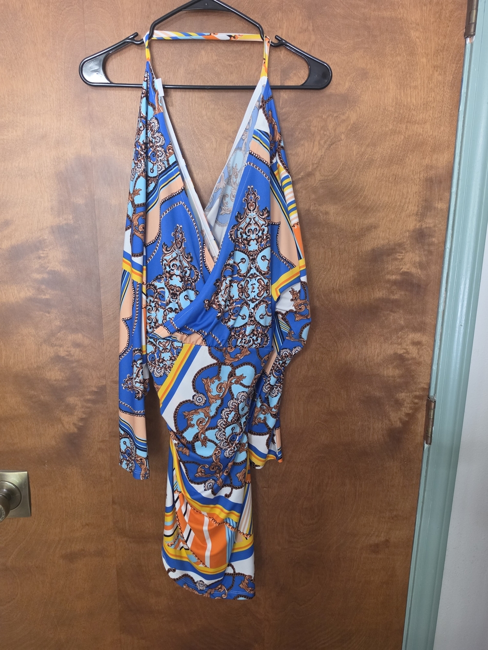 VENUS Blue & Orange Patterned Swim Top